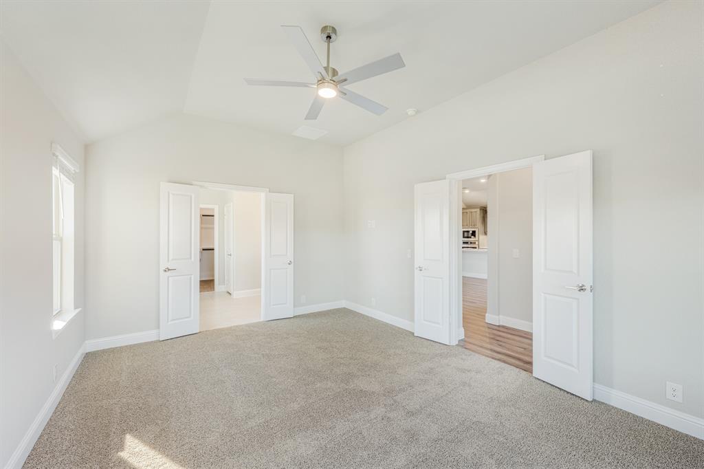 2800 Creekhollow Court Property Photo 18