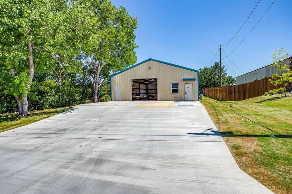 3603 Plaza East Court Property Photo 12