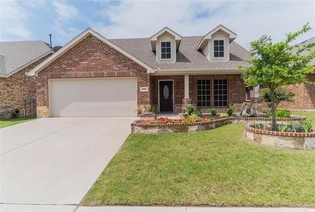 562 Jamestown Lane Property Photo 1