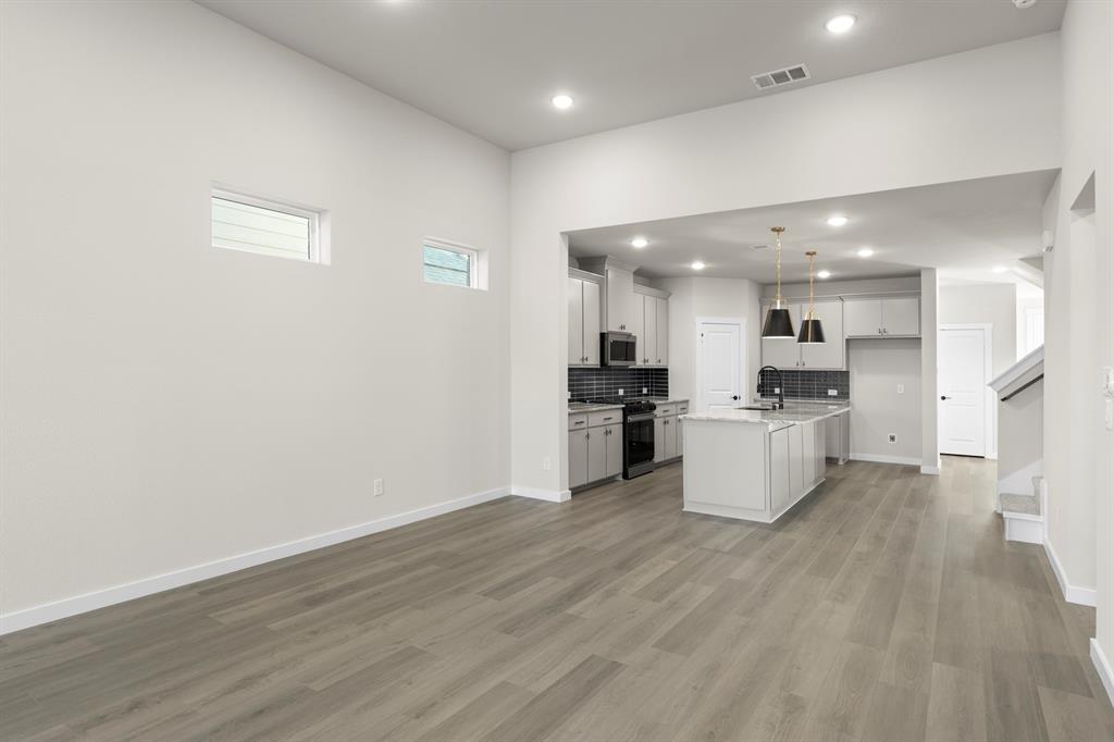 1705 Morningside Drive Property Photo 9