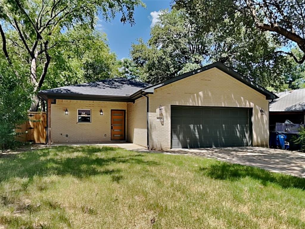 633 Helena Street Property Photo 1