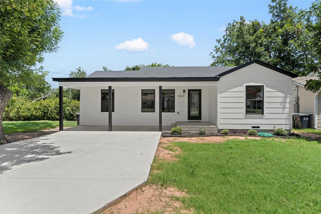 1512 Lexington Property Photo 1