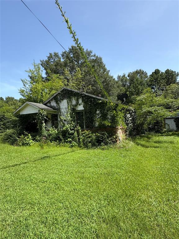 908 Burns Street Property Photo 1