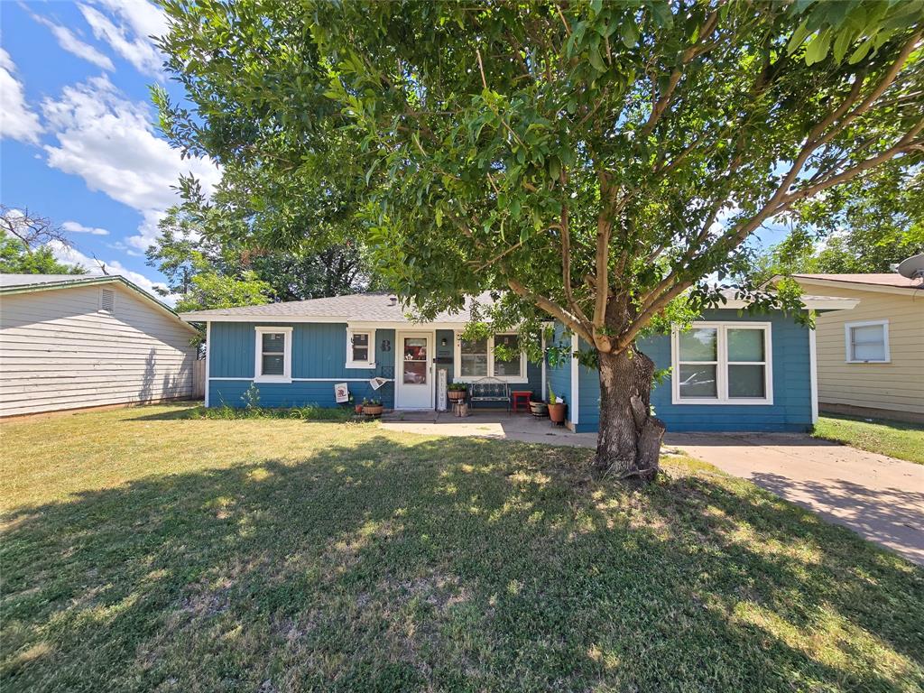 2509 S 41st Street Property Photo 1
