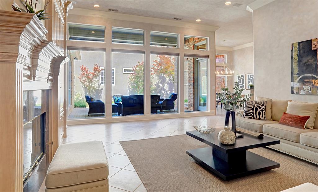 5823 Coolwater Cove Property Photo 8