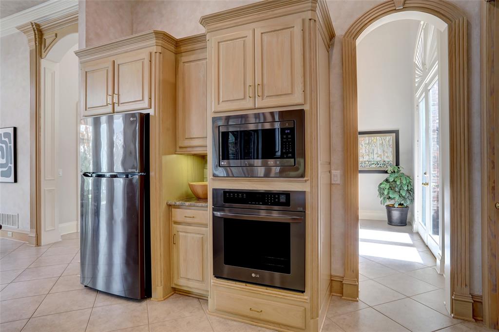5823 Coolwater Cove Property Photo 14