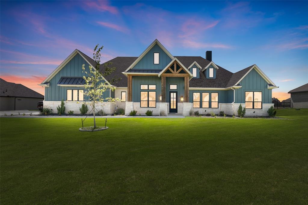 9244 Dove Hollow Road Property Photo 1
