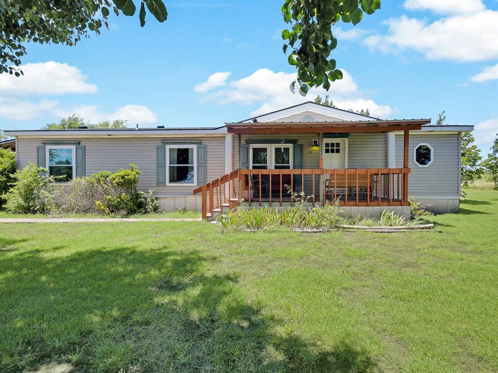 716 County Road 207 Property Photo 1