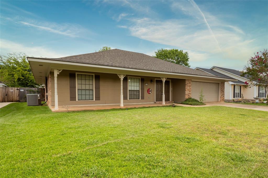 419 Highland Drive Property Photo 1