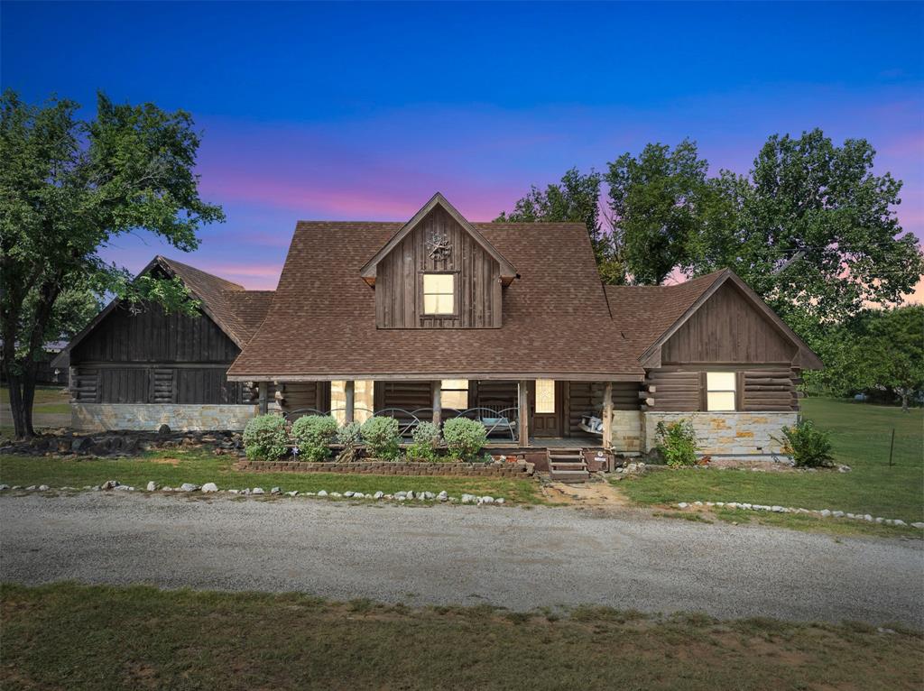 10233 County Road 603 Property Photo 1