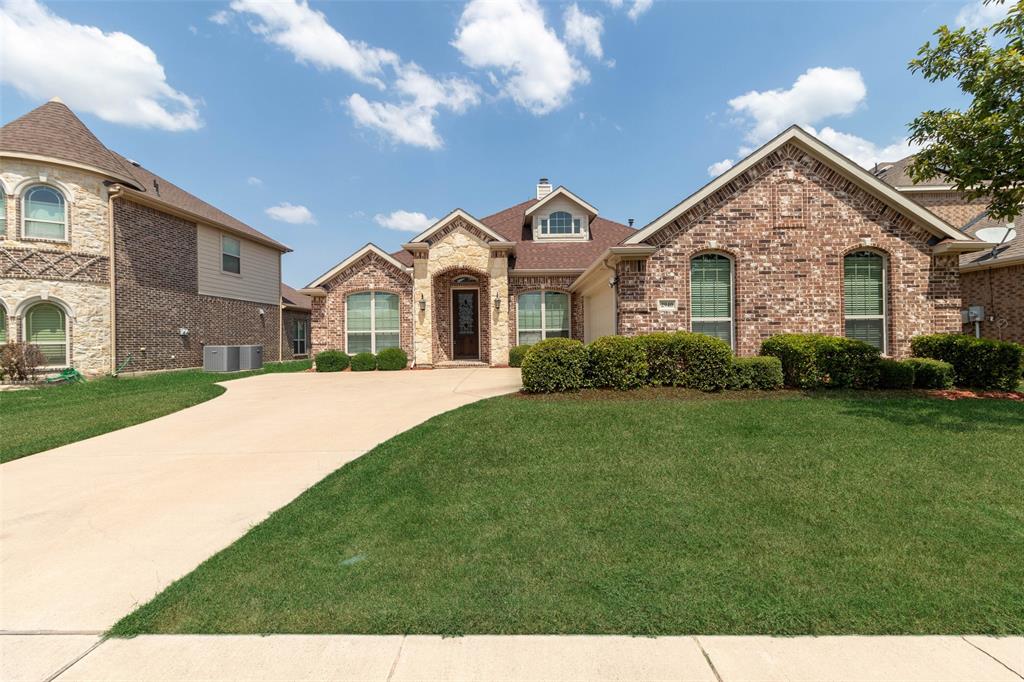 2940 Almansa Property Photo 1