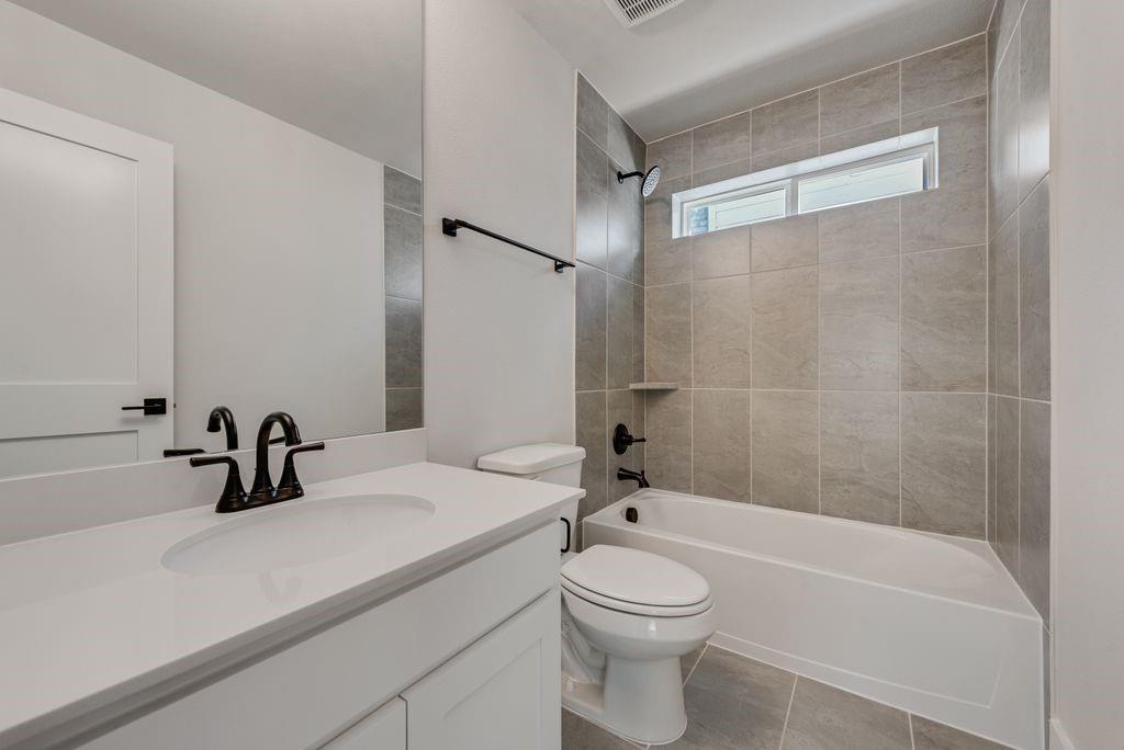701 Clover Lane Property Photo 33