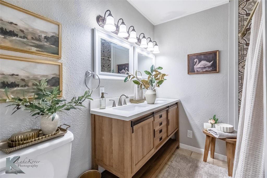 641 3rd Street Property Photo 19