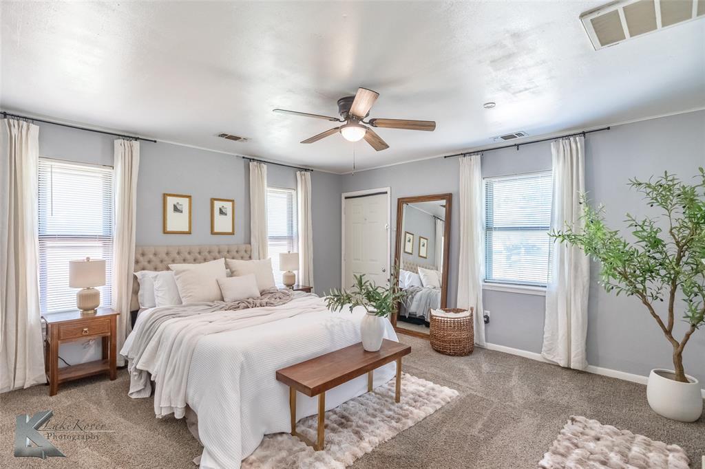 641 3rd Street Property Photo 24