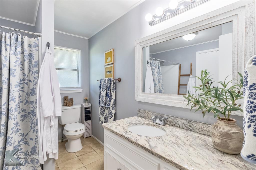 641 3rd Street Property Photo 26