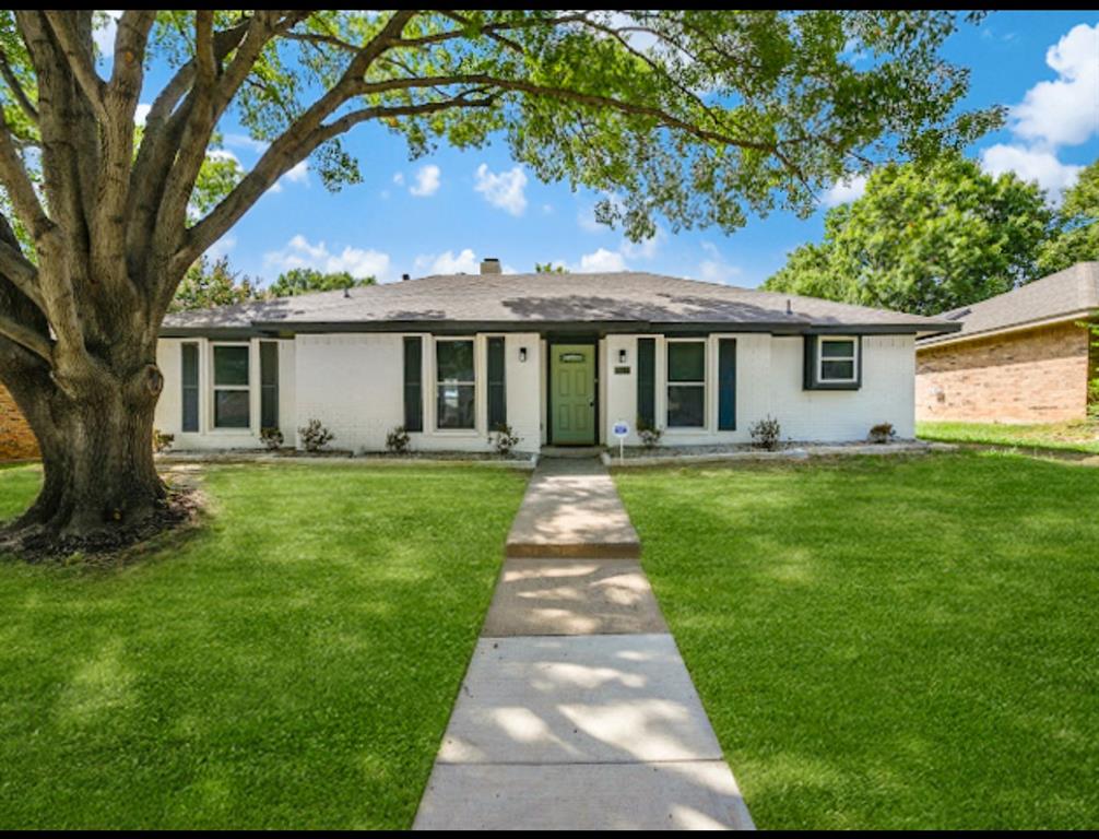 914 Hillside Lane Property Photo 1