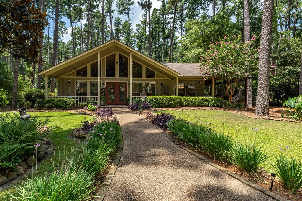 177 Pine Wood Glen Property Photo 1