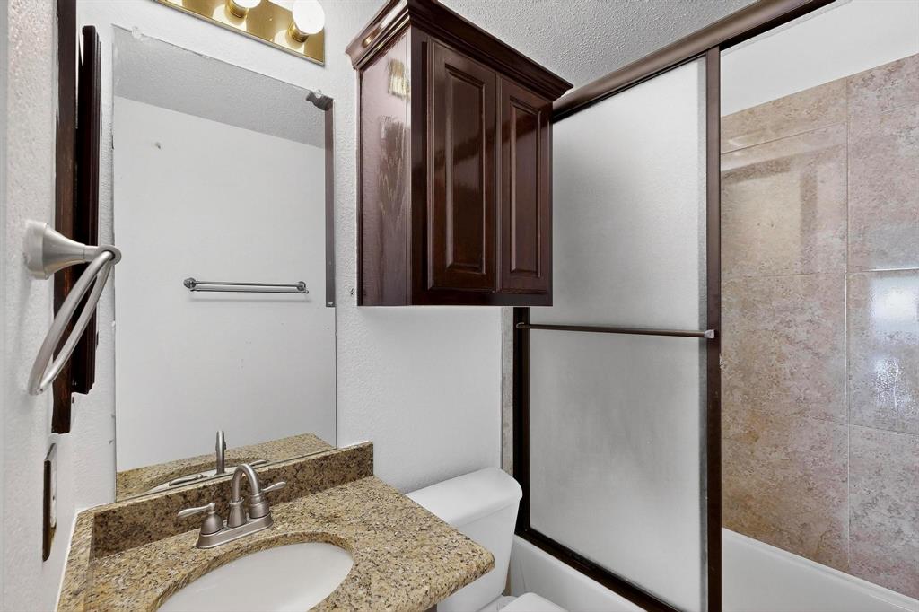 3325 Chapelwood Drive Property Photo 18