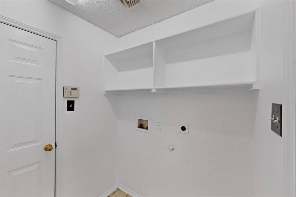 3325 Chapelwood Drive Property Photo 29