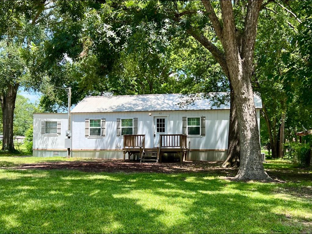 410 Heights Boulevard Property Photo 1