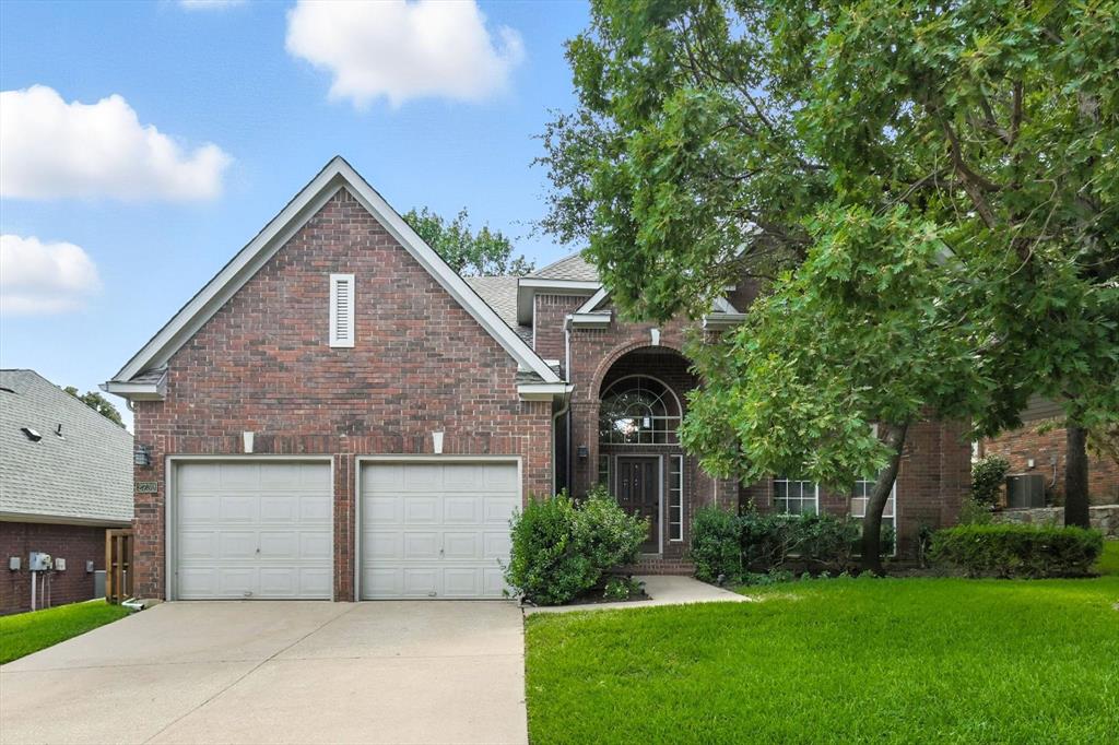 2730 Fernwood Drive Property Photo 1