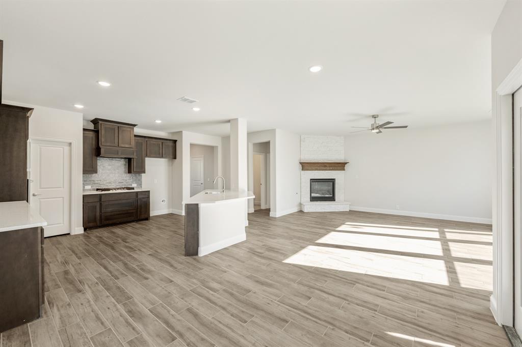 816 Yosemite Drive Property Photo 12