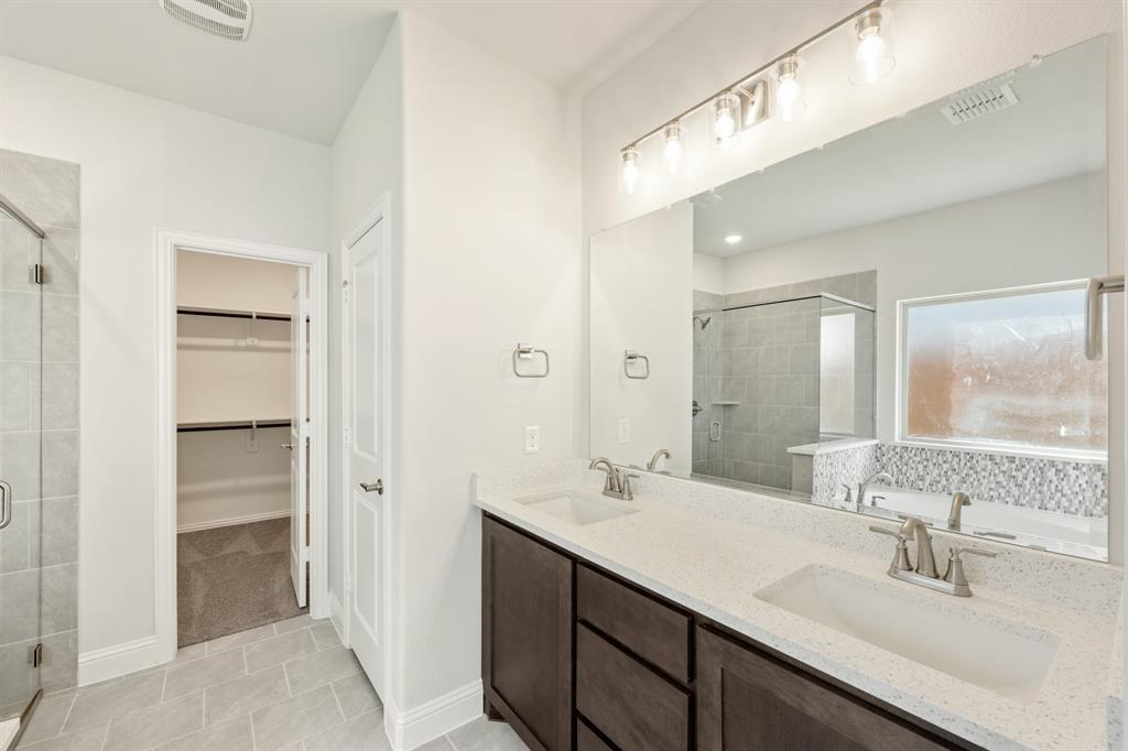 816 Yosemite Drive Property Photo 22