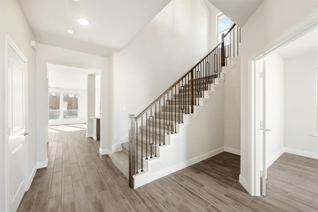 816 Yosemite Drive Property Photo 24