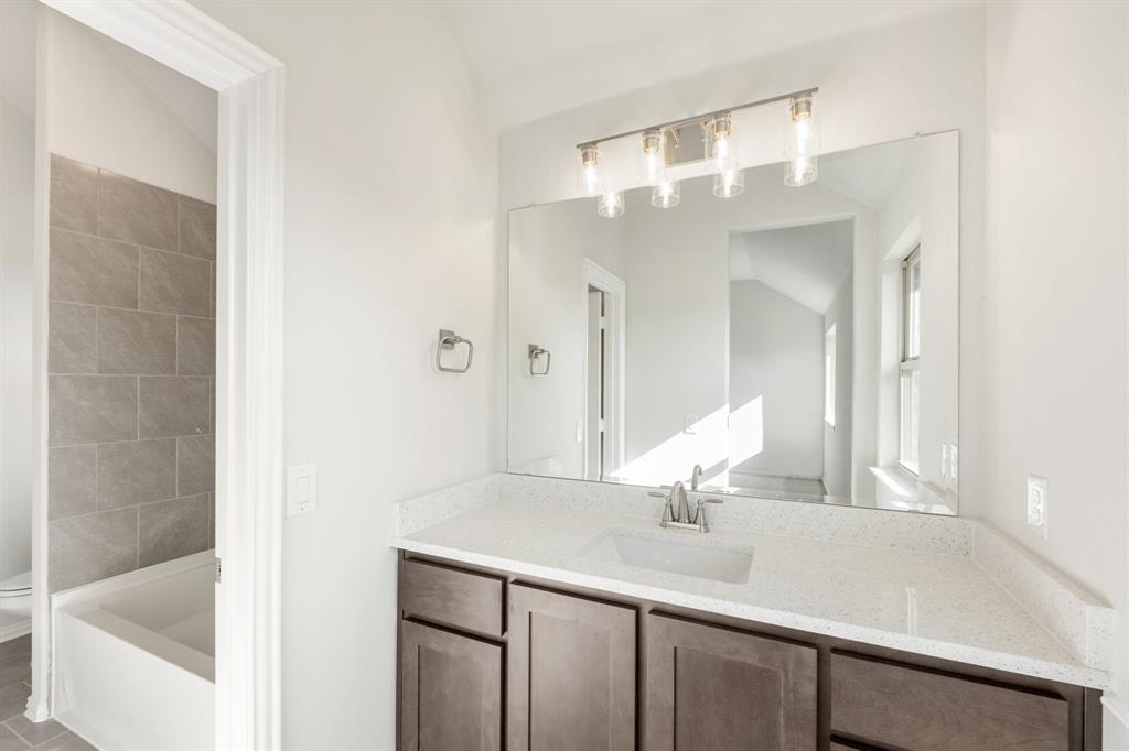 816 Yosemite Drive Property Photo 31