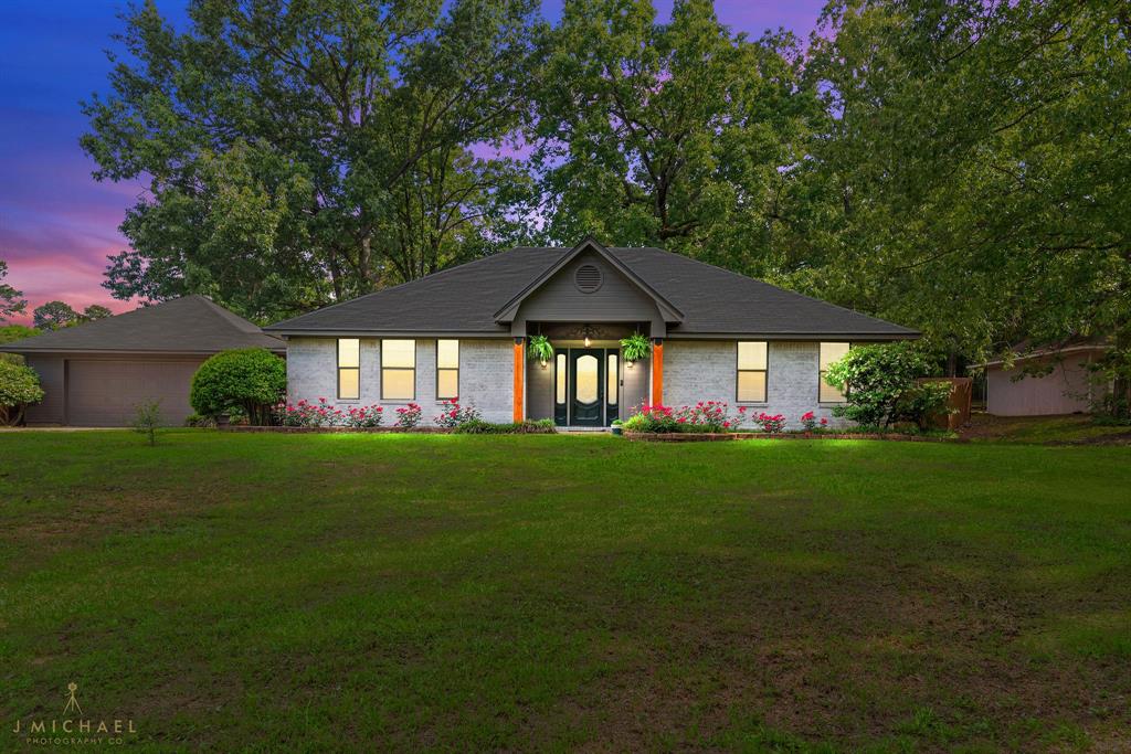 6105 Shadow Wood Drive Property Photo 1