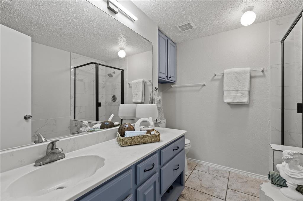 6706 Copperwood Court Property Photo 12