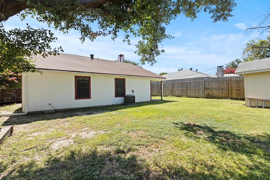 6706 Copperwood Court Property Photo 23