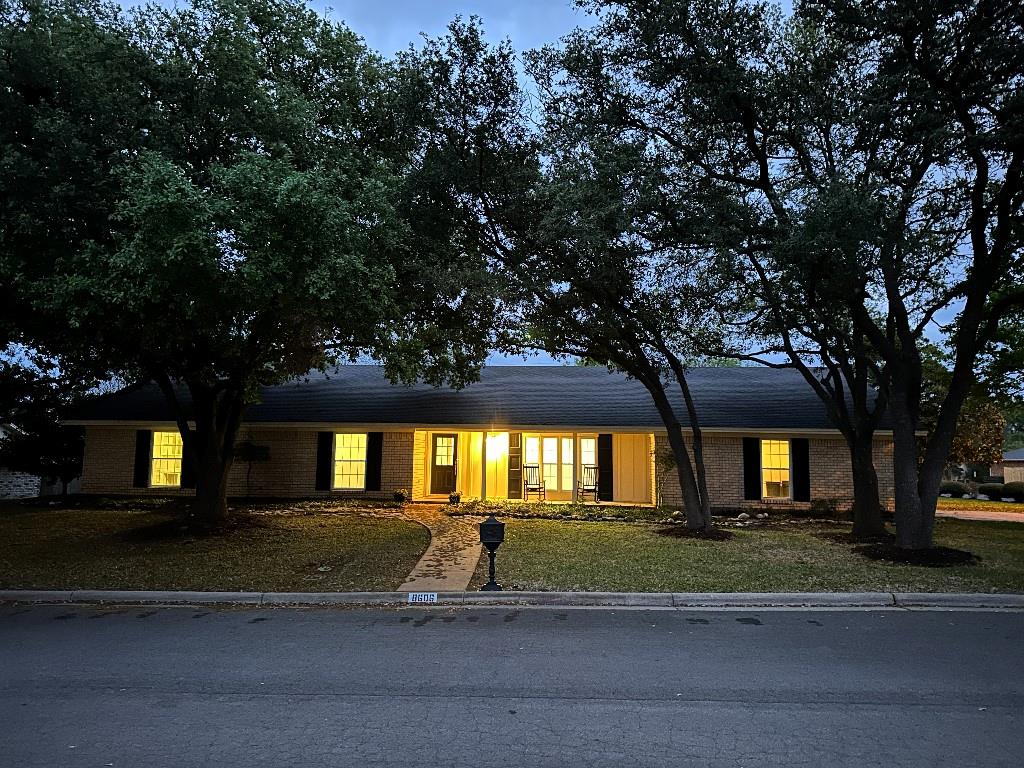 8606 Gladedale Drive Property Photo 1