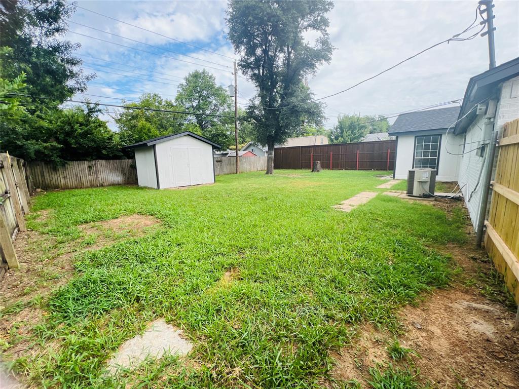 849 Russell Lane Property Photo 15