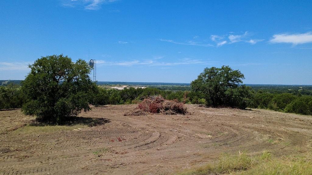 5080 & 5090a Tin Top Road Property Photo 3