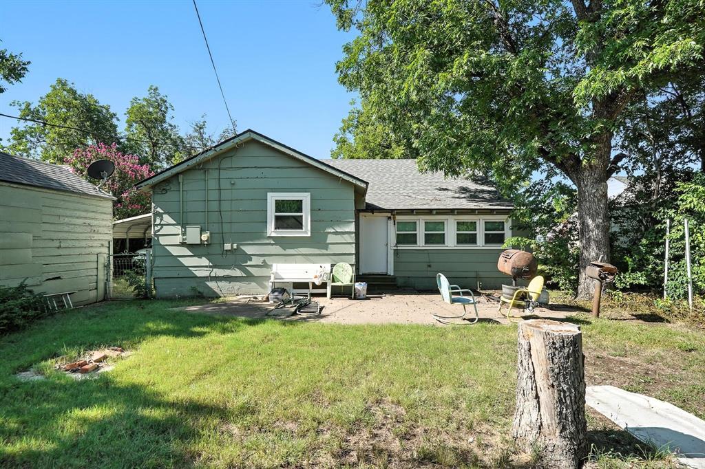 203 Miami Street Property Photo 2