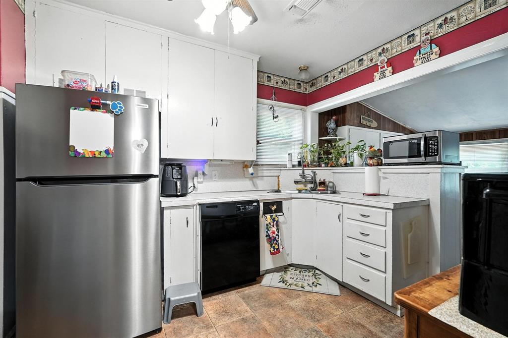 203 Miami Street Property Photo 19