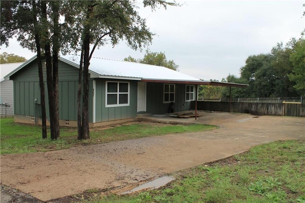 807 Clay Street Property Photo 1