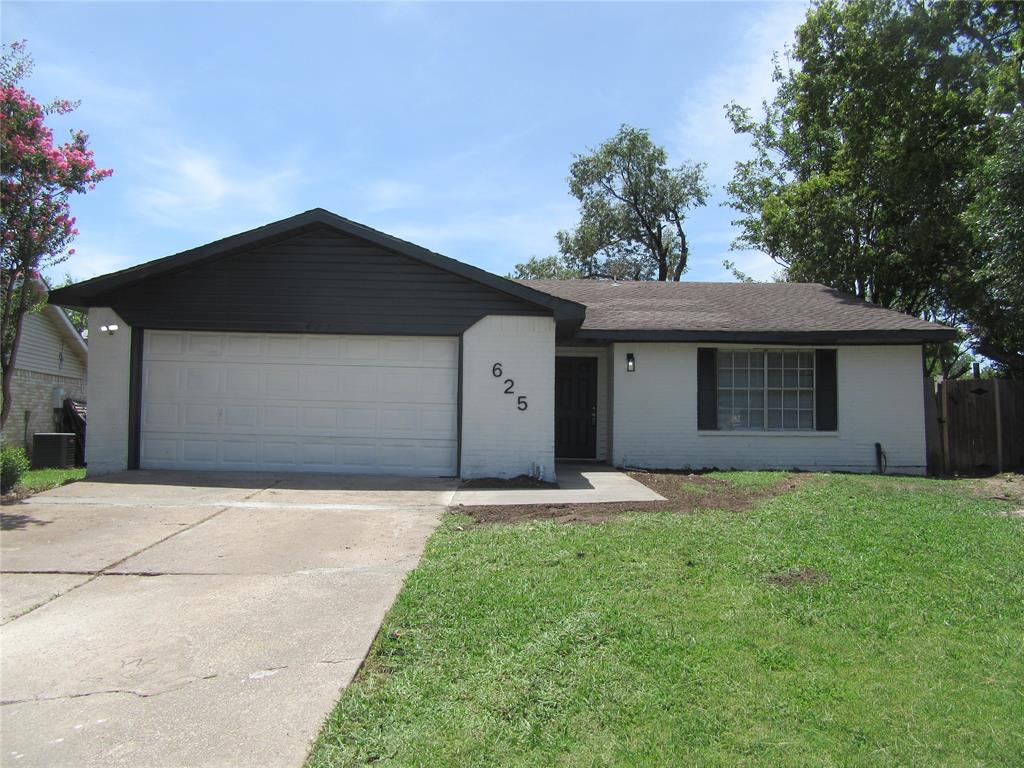 625 Bristol Court Property Photo 1