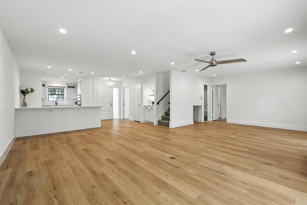 2143 Kessler Court 38 Property Photo 1