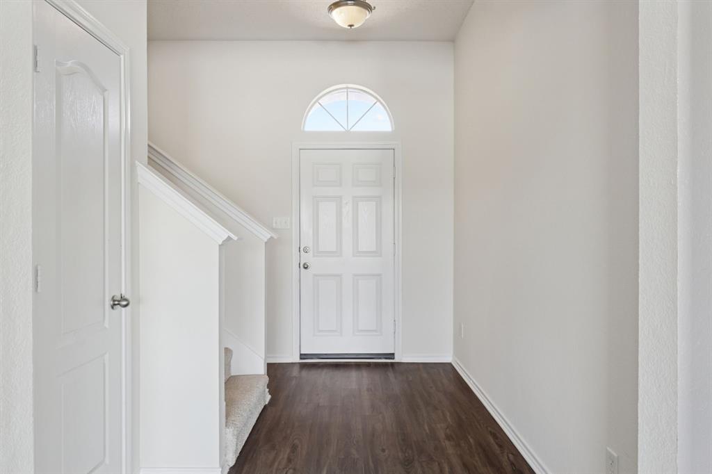 217 Cloudcroft Drive Property Photo 3