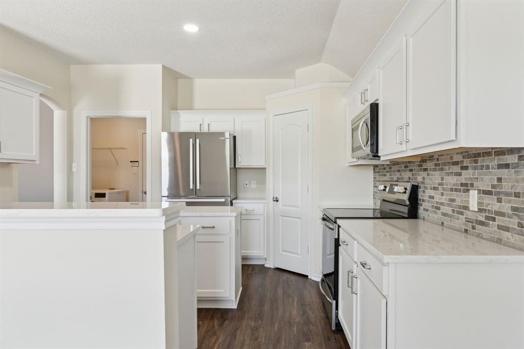 217 Cloudcroft Drive Property Photo 8