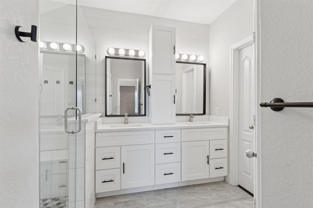 217 Cloudcroft Drive Property Photo 14