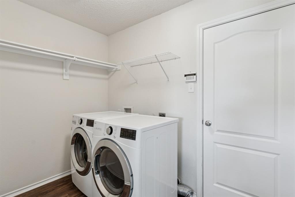 217 Cloudcroft Drive Property Photo 22