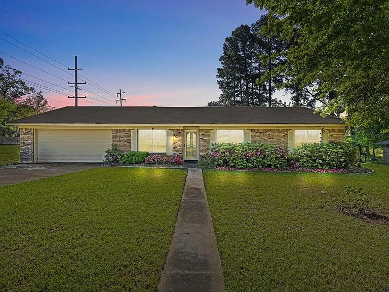 1612 Ferndale Street Property Photo 1