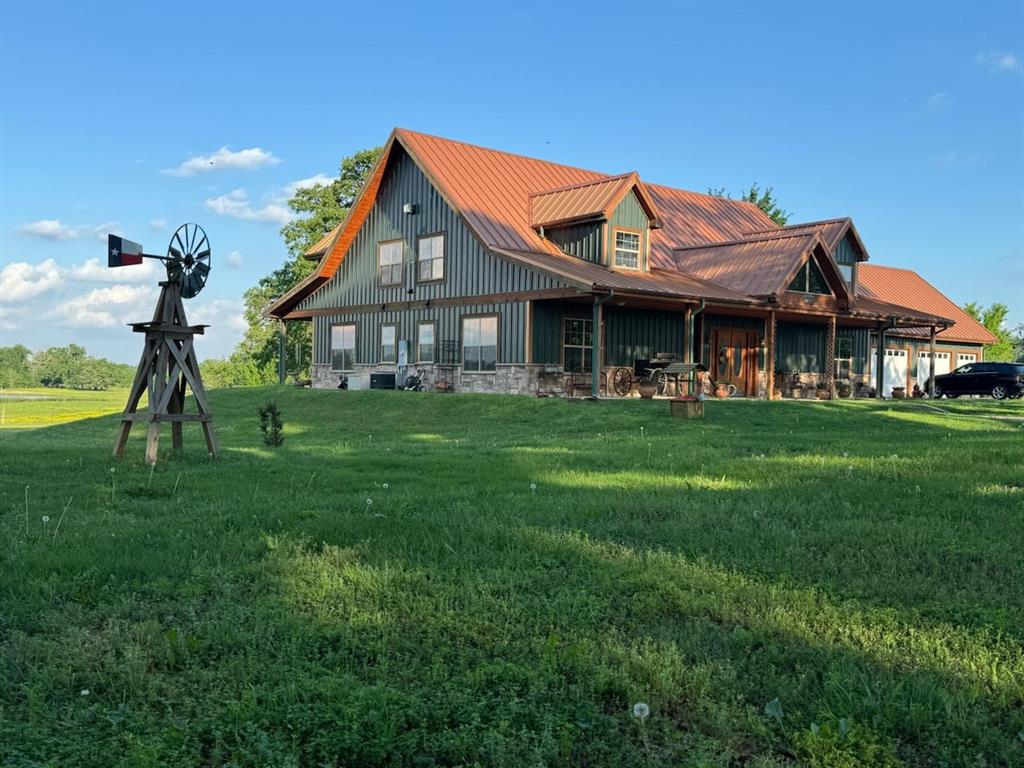 1521 County Rd 3117 Property Photo 1