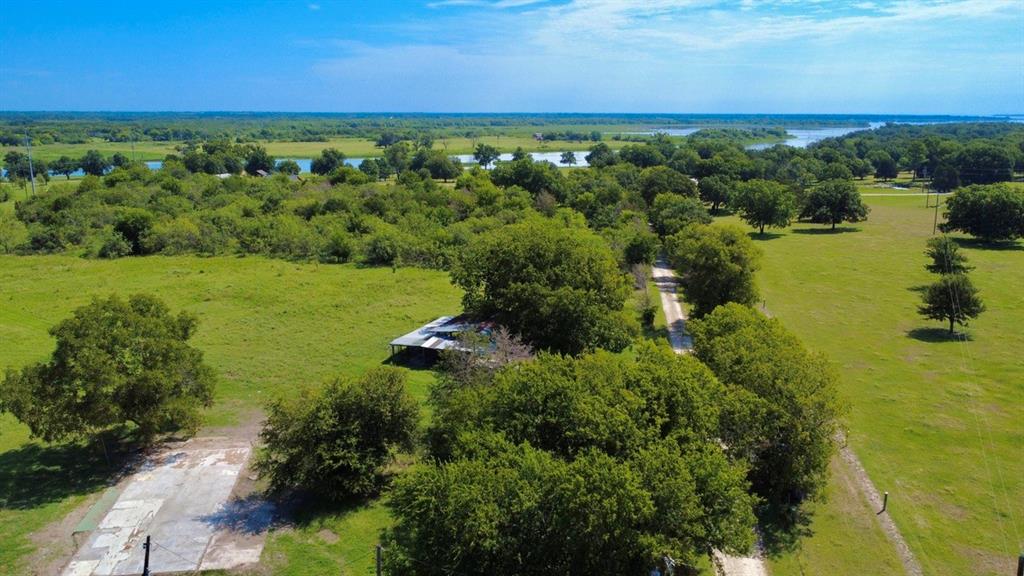 800 S 45 Highway E Property Photo 24