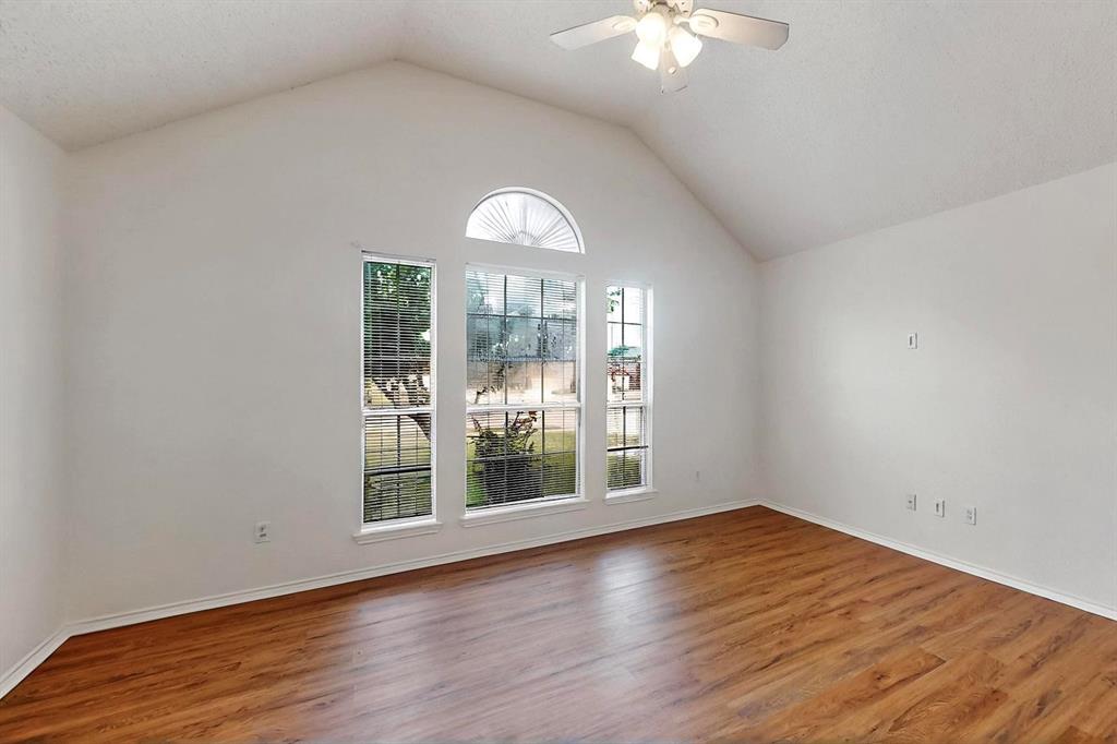 232 Cotton Wood Court Property Photo 6