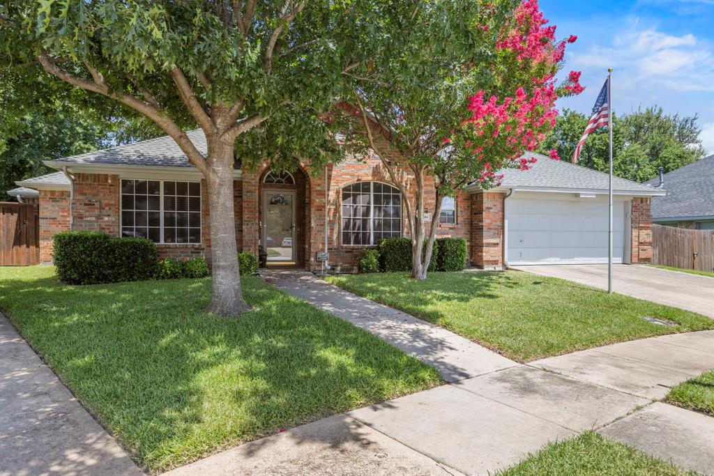 684 Jeff Court Property Photo 1