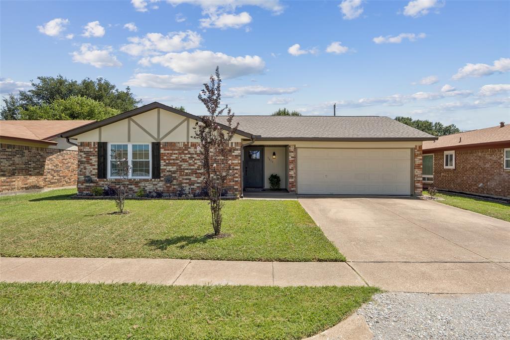 5912 Hickoryhill Road Property Photo 1